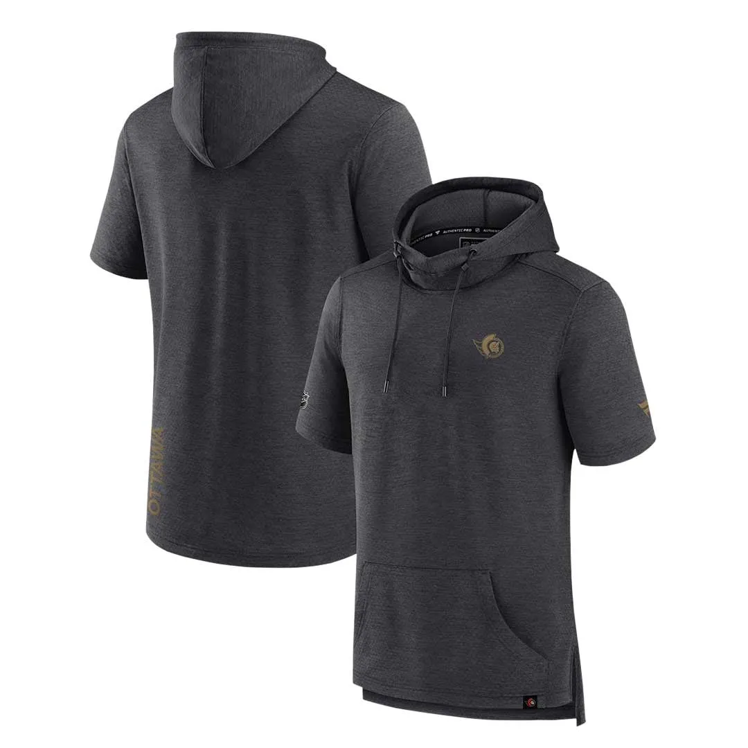 Fanatics - Pull à capuche à manches courtes pour hommes des Sénateurs d'Ottawa (MZLC 914A 2G2 02X)