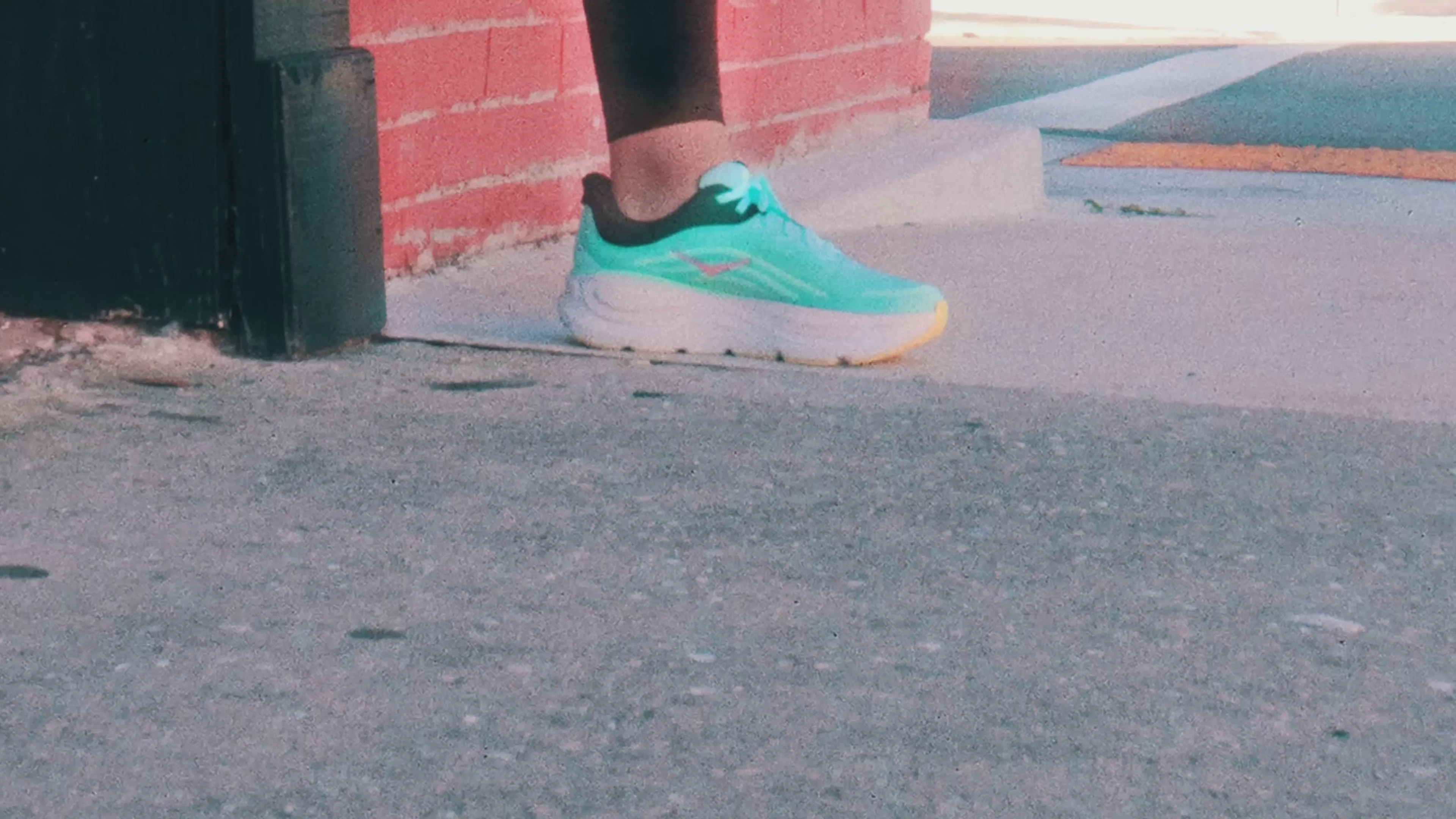 Hoka Bondi 9 Bruine - Déluge