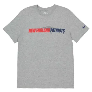 NFL - T-shirt Essentials pour hommes New England Patriots (N199 06G 8K CN2)